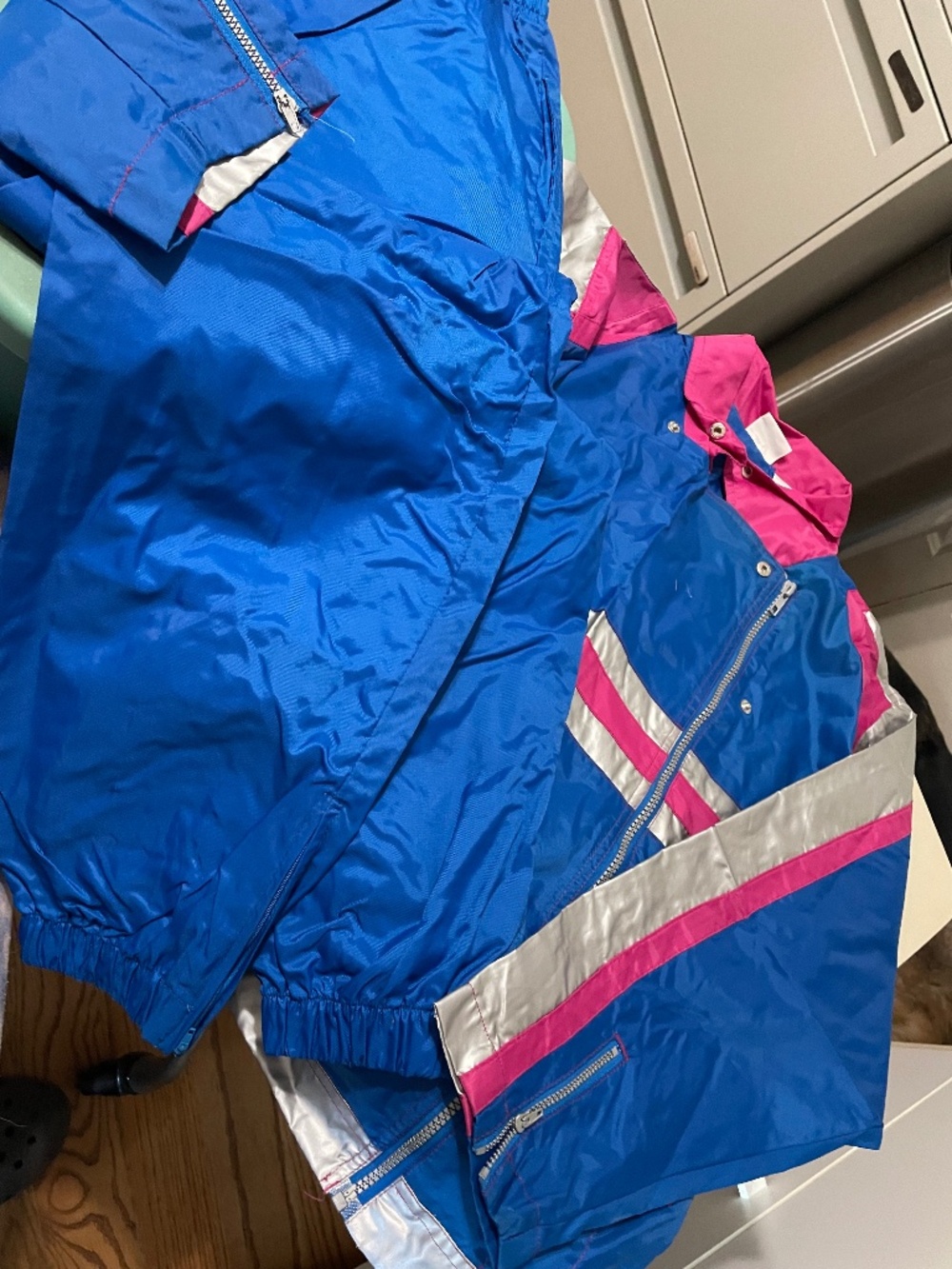 New Moves Sport - Size Large/14 - Wind Suit  Jacket & Pants